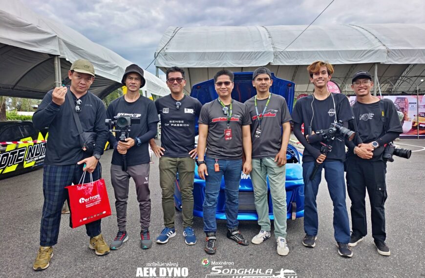 ฟังบทสัมภาษณ์พี่เอกไดโน่หาดใหญ่ ในรายการ XO Autosport